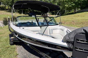 20ft Correct Craft Yacht For Sale