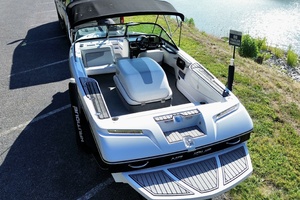 20ft Correct Craft Yacht For Sale