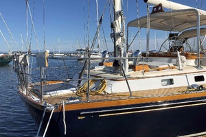L EQUIPE 53ft Little Harbor Yacht For Sale