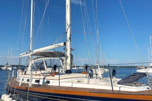 L EQUIPE 53ft Little Harbor Yacht For Sale
