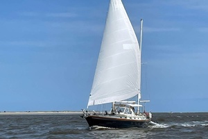 L EQUIPE 53ft Little Harbor Yacht For Sale