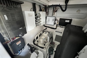 35ft Cabo Yacht For Sale