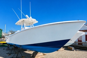 Terry Lee 35ft Contender Yacht For Sale