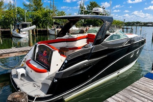 NATALY 31ft Rinker Yacht For Sale