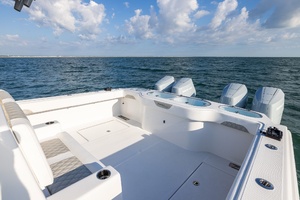 37FT (11.51M) FRONT RUNNER