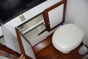 RAMPAGE 31ft Bertram Yacht For Sale