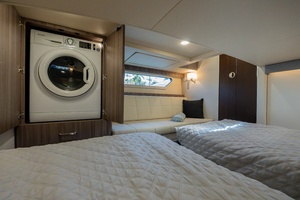 42FT (12.85M) REGAL