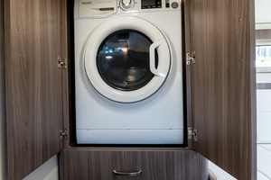 42FT (12.85M) REGAL