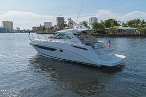 42ft Sea Ray Yacht For Sale
