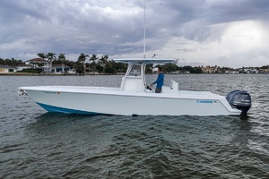 32ft Contender Yacht For Sale