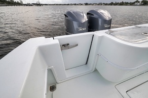 32ft Contender Yacht For Sale