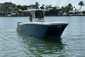 28ft World Cat Yacht For Sale