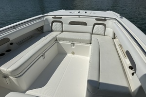 28ft World Cat Yacht For Sale