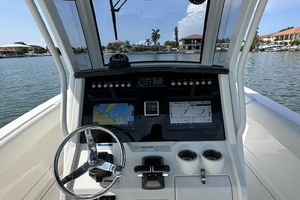 28ft World Cat Yacht For Sale