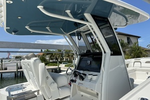 28ft World Cat Yacht For Sale