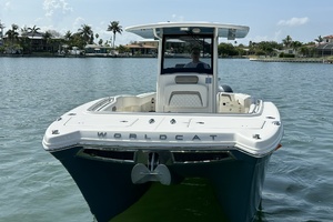 28ft World Cat Yacht For Sale
