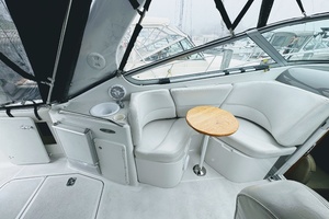 MIS ADVENTURE 29ft Four Winns Yacht For Sale