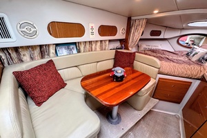 MIS ADVENTURE 29ft Four Winns Yacht For Sale