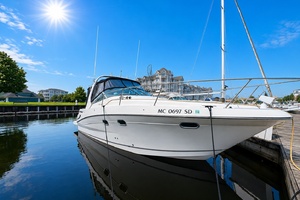 29' Four Winns 2001 Yacht For Sale