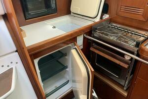 La Vida 39ft Beneteau Yacht For Sale