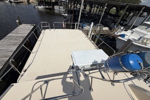 38ft Holiday Mansion Yacht For Sale