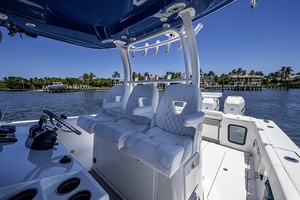 35FT (10.72M) SPORTSMAN