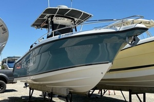 Photo 6565274 for 2009 Century 2600 Center Console  