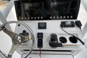23ft Sportsman Yacht For Sale