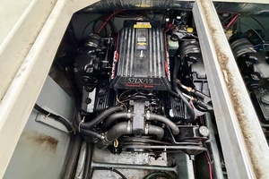 31ft Carver Yacht For Sale