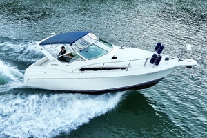 31ft Carver Yacht For Sale