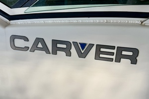 31ft Carver Yacht For Sale