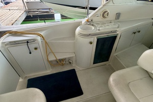 31ft Carver Yacht For Sale