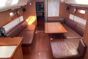 YES DEAR 40ft Beneteau Yacht For Sale