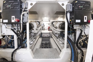A 2 Z S 55ft Viking Yacht For Sale