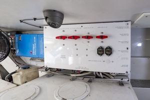 A 2 Z S 55ft Viking Yacht For Sale