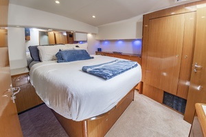 A 2 Z S 55ft Viking Yacht For Sale