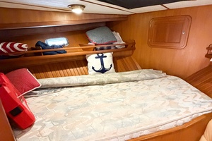 MANITOU 36ft Heritage East Yacht For Sale