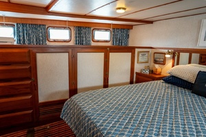 53ft DeFever Yacht For Sale