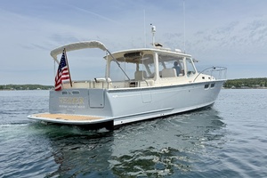 WHISPER Worth Avenue Yachts