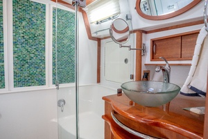 St  Bonaventure  48ft Sabre Yacht For Sale