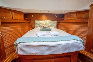 St  Bonaventure  48ft Sabre Yacht For Sale