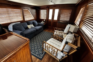 CURRENSEA 53ft Hatteras Yacht For Sale