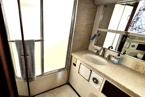 CURRENSEA 53ft Hatteras Yacht For Sale