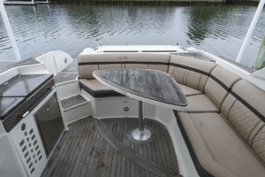 Photo 6669630 for 2018 Sea Ray SLX 350  