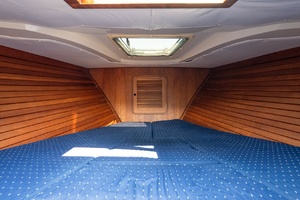 WHISKEY TANGO 29ft Hinckley Yacht For Sale