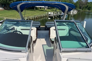 32ft Regal Yacht For Sale