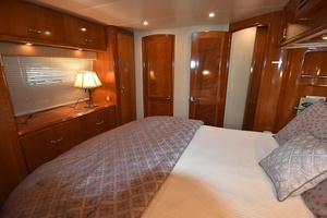 Chesapeake 46ft Carver Yacht For Sale