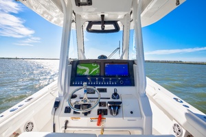 28ft Regulator Yacht For Sale