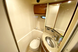 THE AMBER LEIGH 42ft Sea Ray Yacht For Sale