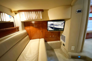 THE AMBER LEIGH 42ft Sea Ray Yacht For Sale